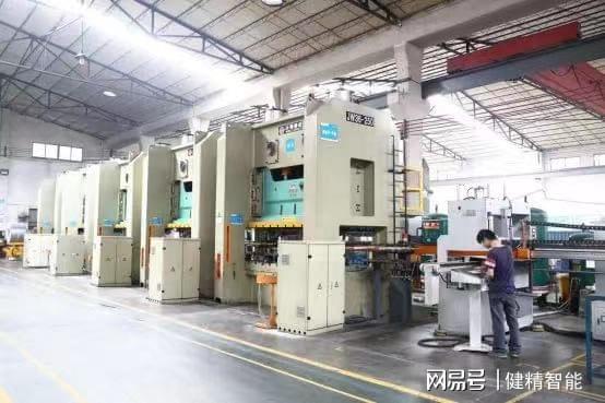 盈特?cái)y手精工，以技術(shù)服務(wù)吹響智能工廠號(hào)角